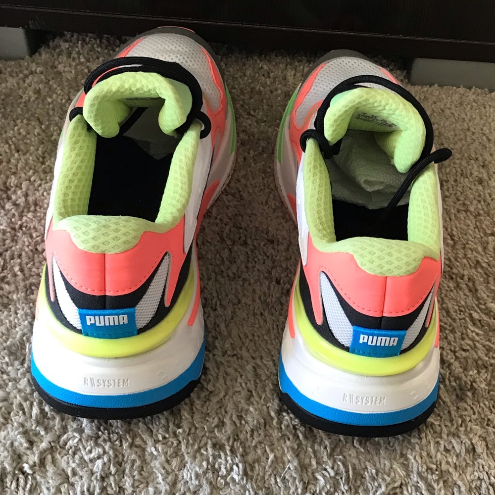 Puma Sneakers - Picture 2 of 6